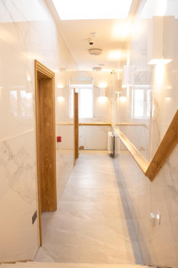 Burren London Hotel Ngoại thất bức ảnh